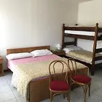 Hotel Cavaria 2*