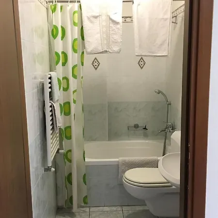 Cavaria Hotel 2*