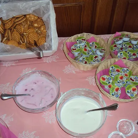 Отель Cavaria Сан-Феделе-Интельви