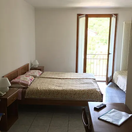 Cavaria 2* סן פדלה אינטלבי