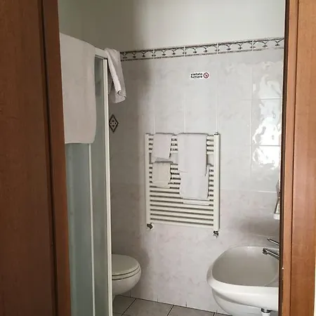 Cavaria מלון 2*