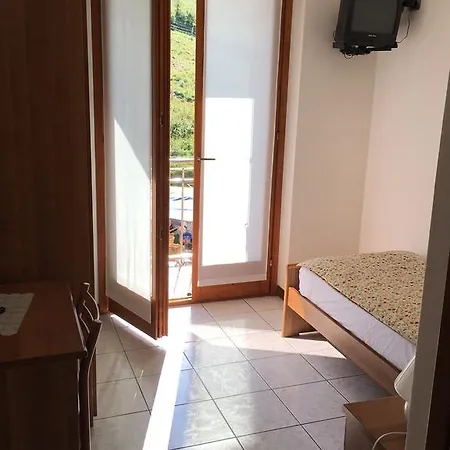 Cavaria Сан-Феделе-Интельви