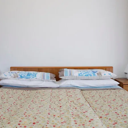 호텔 Cavaria 산 페델레 인텔비